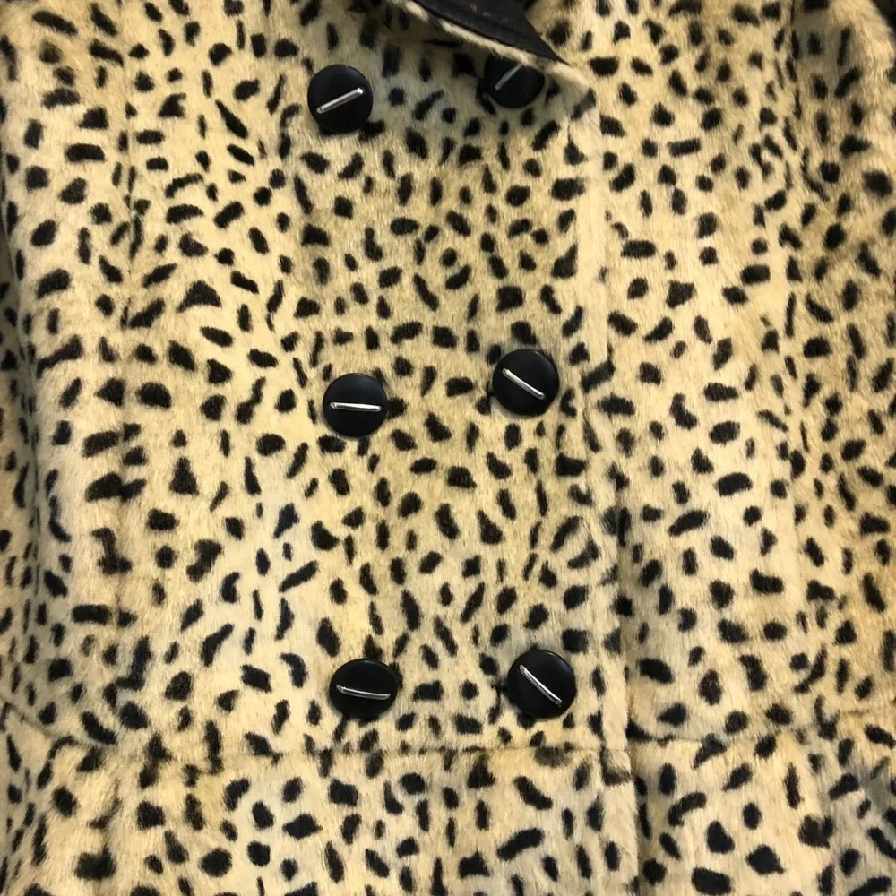 Free People Leopard Print Faux Fur Coat in Cream and Black - please read!